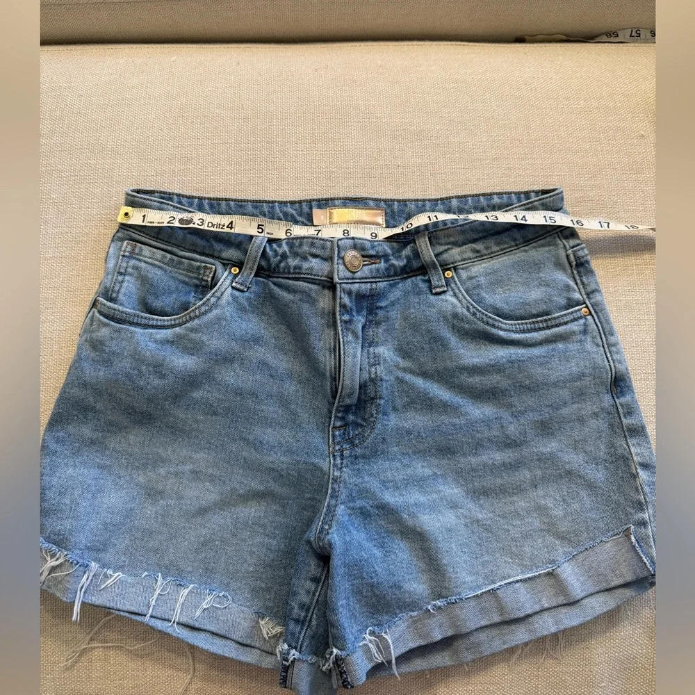Kut from the Kloth high waist Jane Denim Blue Jean Shorts - Picture 5 of 6